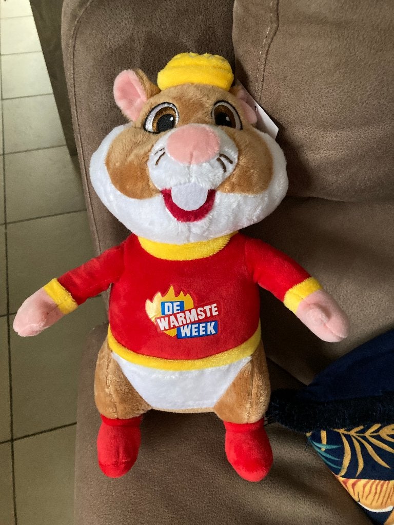 Nieuwe Albert Heijn ( ah ) hamster - De warmste week ( rood, Enfants & Bébés, Jouets | Peluches, Neuf, Enlèvement ou Envoi, Albert Heijn