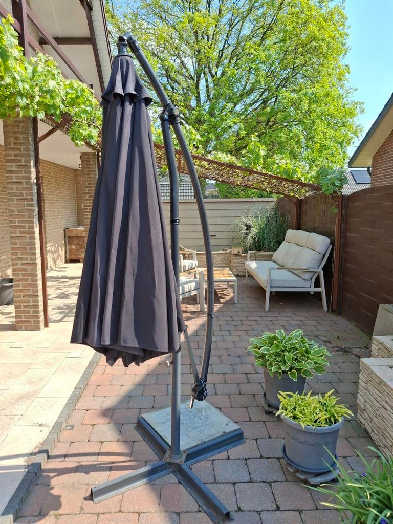 Grote parasol met voet, Jardin & Terrasse, Parasols, Enlèvement