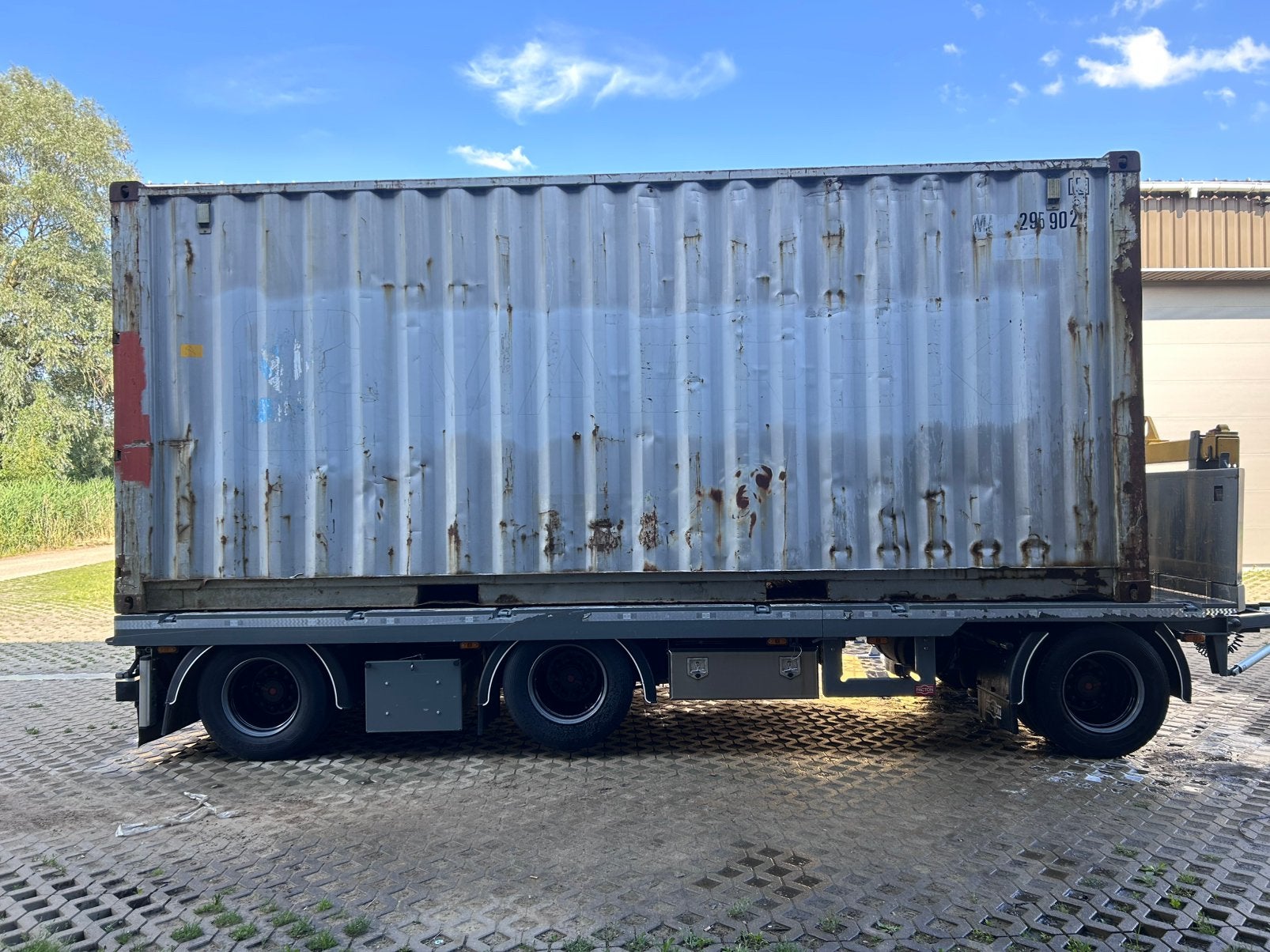 Zeecontainer 20ft, Ophalen