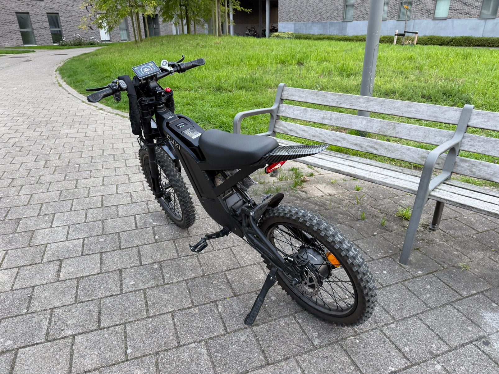 Gt2000//ouxi//custom, Ophalen of Verzenden, Zo goed als nieuw