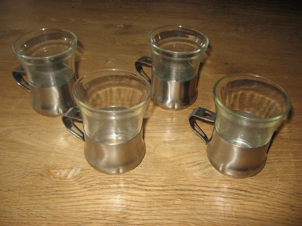 Lot de 4 verres à thé et à lait Duralex avec support en inox, Enlèvement ou Envoi