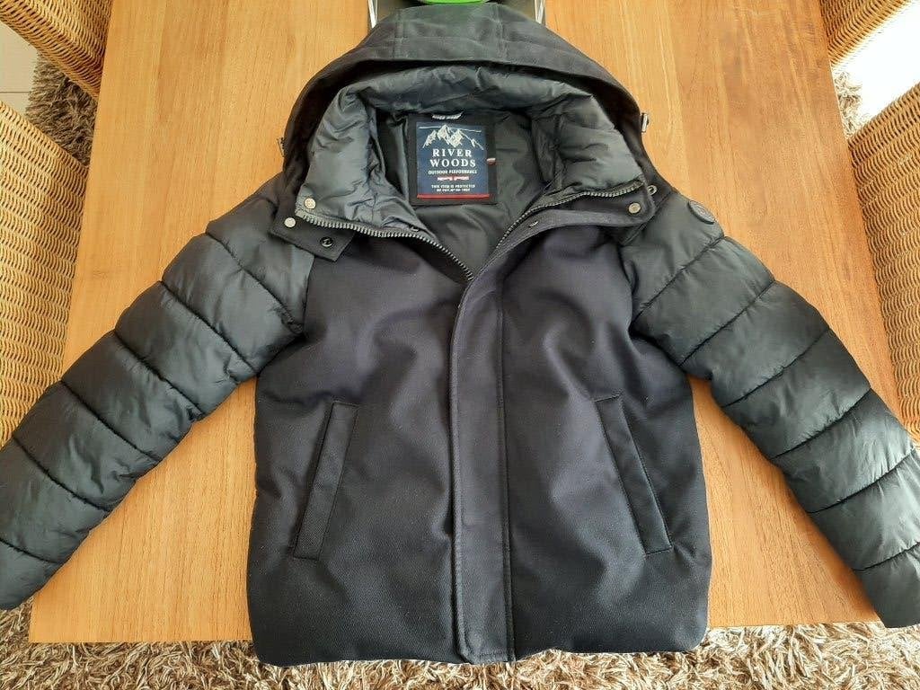 Veste d'hiver River Woods comme neuve avec capuche amovible, Garçon, River Woods, Enlèvement ou Envoi, Comme neuf