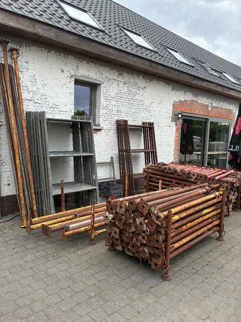 250 schoren en grote gevelstelling!!, Ophalen, Gebruikt, IJzer