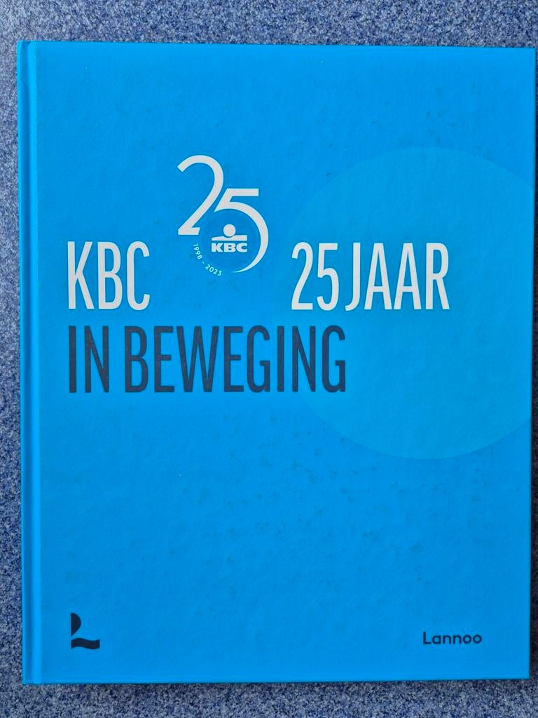 Boek 'KBC 25 jaar in beweging', Boeken, Ophalen of Verzenden