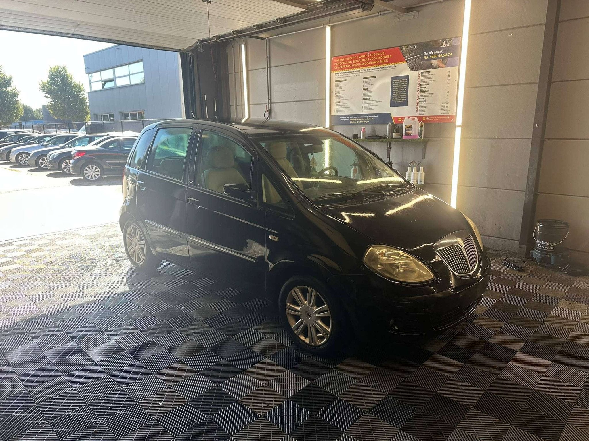Lancia Musa Lancia Musa 1.3l 16v AIRCO PROBLEEM INJECTOR, Autos, Cuir, Achat, Beige, Entreprise