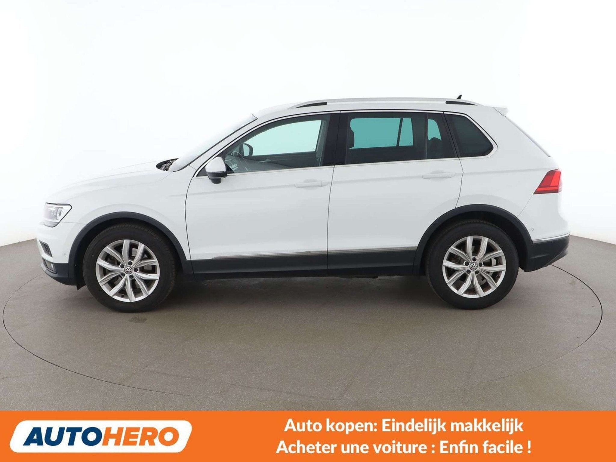 Volkswagen Tiguan 2.0 TSI Highline 4Motion BlueMotion Tech, Autos, Volkswagen, Cuir, Euro 6, 179 ch, 1645 kg