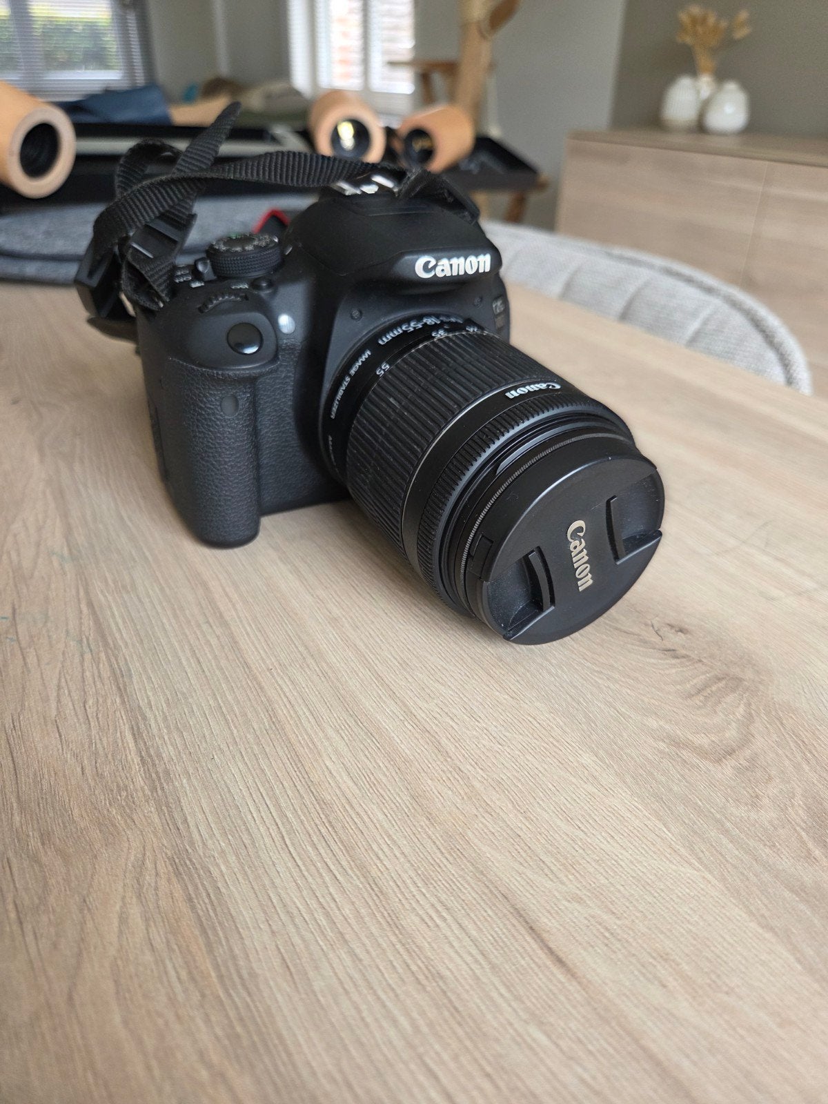 Canon: eos 700D, Audio, Tv en Foto, Fotocamera's Digitaal, Ophalen, Gebruikt, Canon