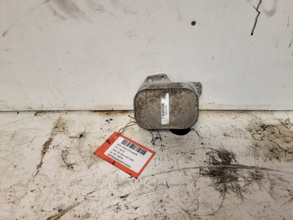 OLIEKOELER Seat Leon (5FB) (01-2012/06-2020) (03N117021), Gebruikt, Seat