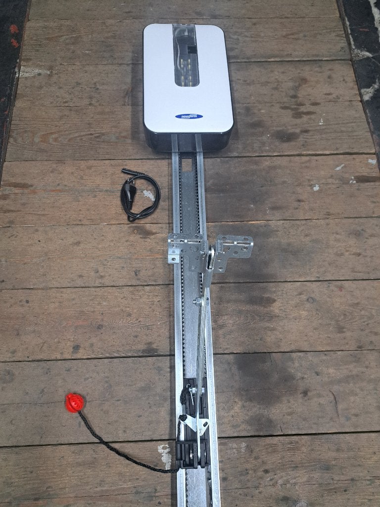 Novoferm garagepoortopener, Métal, Enlèvement, Utilisé, Autres types