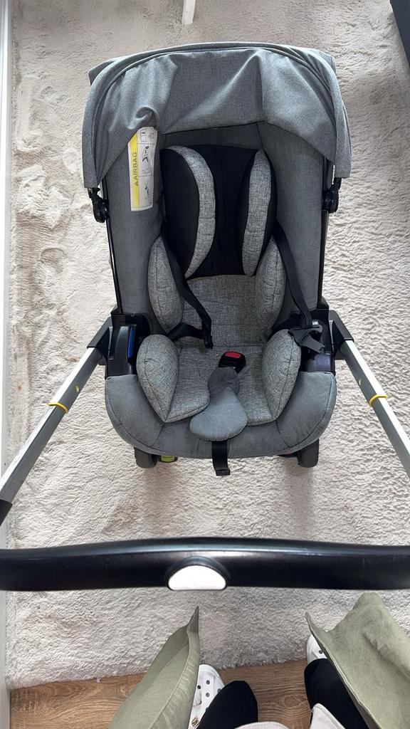 Doona kinderwagen + regenhoes – zo goed, Enfants & Bébés, Poussettes & Combinaisons, Comme neuf, Poussette, Enlèvement