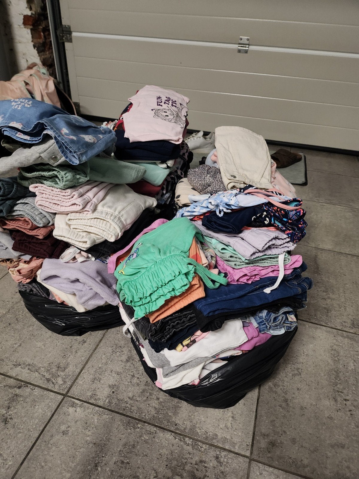 énorme lot de vêtements fille 4ans, Enlèvement ou Envoi