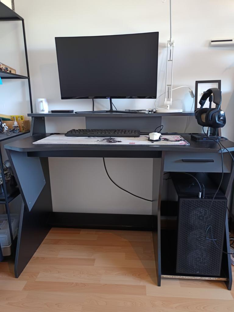 Bureau gaming, 115 cm, Comme neuf, Avec tiroirs, 60 cm
