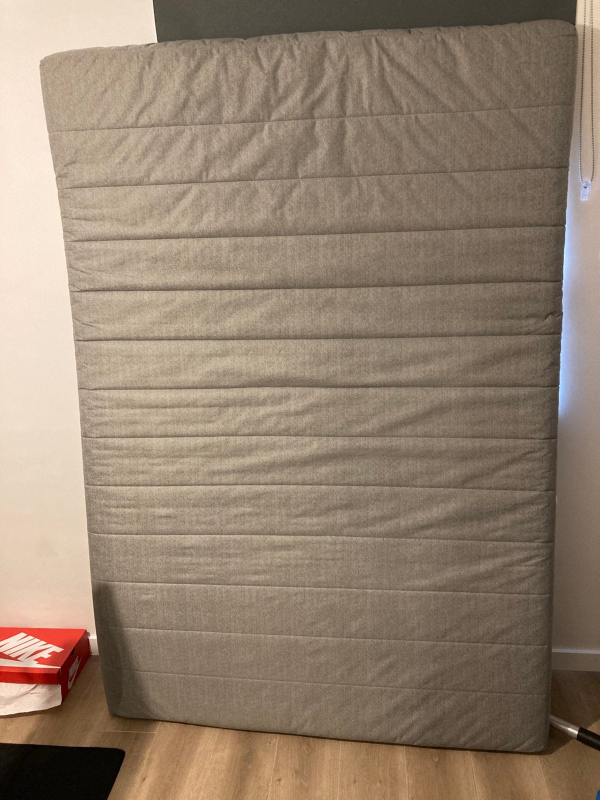 Matras 140x200, Ophalen, Zo goed als nieuw, Matras