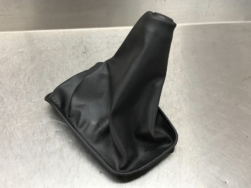 SOUFFLET LEVIER DE VITESSES Mitsubishi Space Star (A0), Utilisé, Mitsubishi