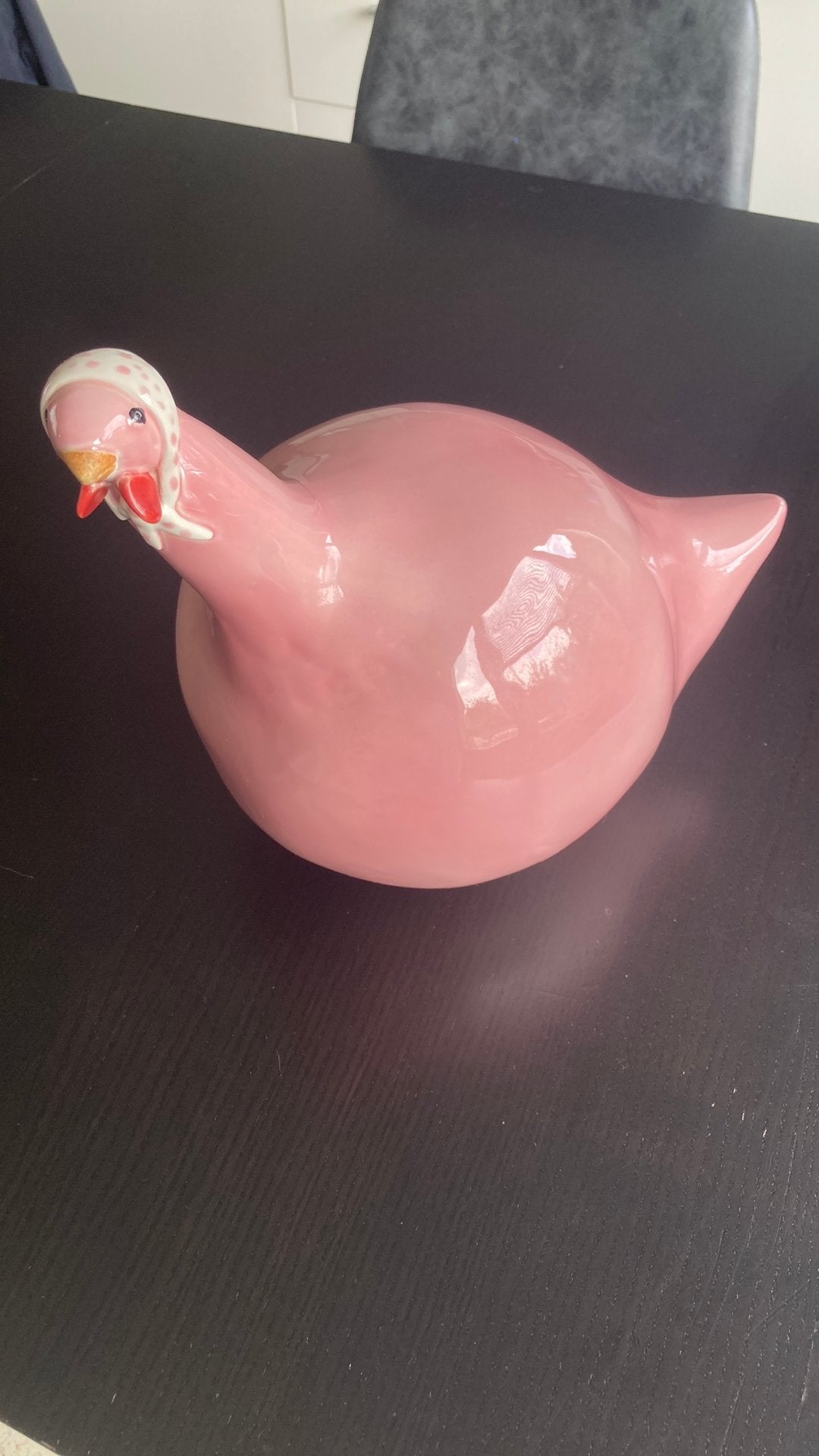 Kip Les Poules van Longchamp Brigitte Bardot, Enlèvement