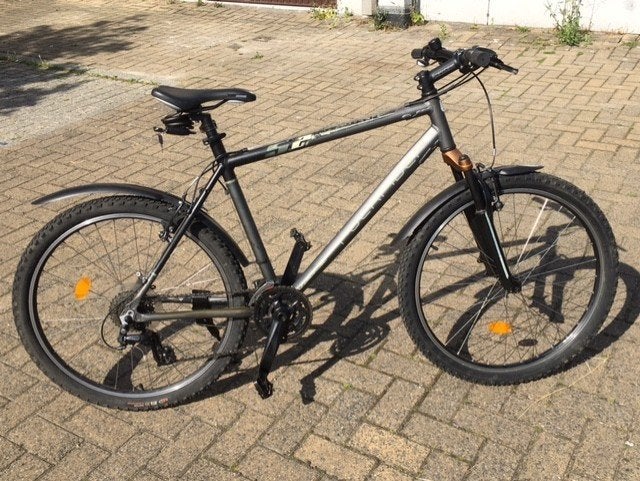 26 inch mountainbike met 24 versnellingen, Fietsen en Brommers, Fietsen | Jongens, Velgrem, Versnellingen, Zo goed als nieuw, Rockrider