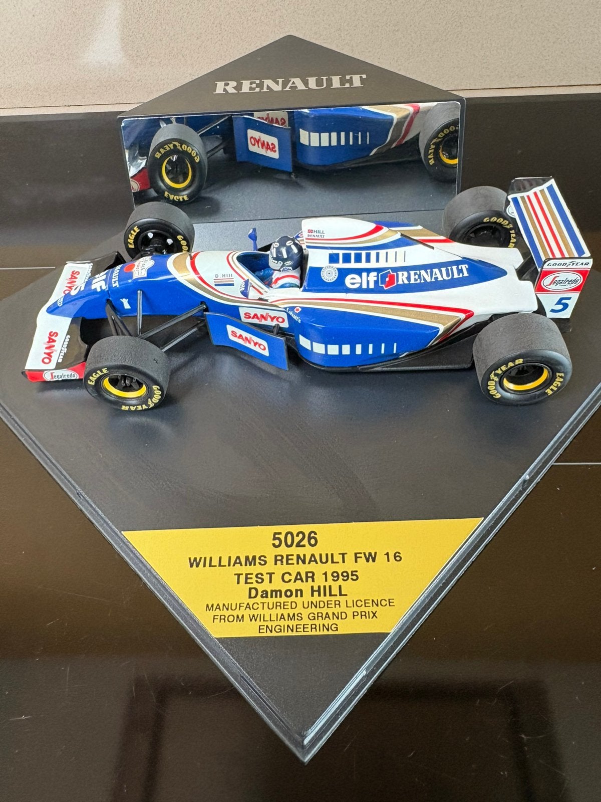 Formula1- Williams Renault FW16- Damon Hill-, Enlèvement ou Envoi, Comme neuf