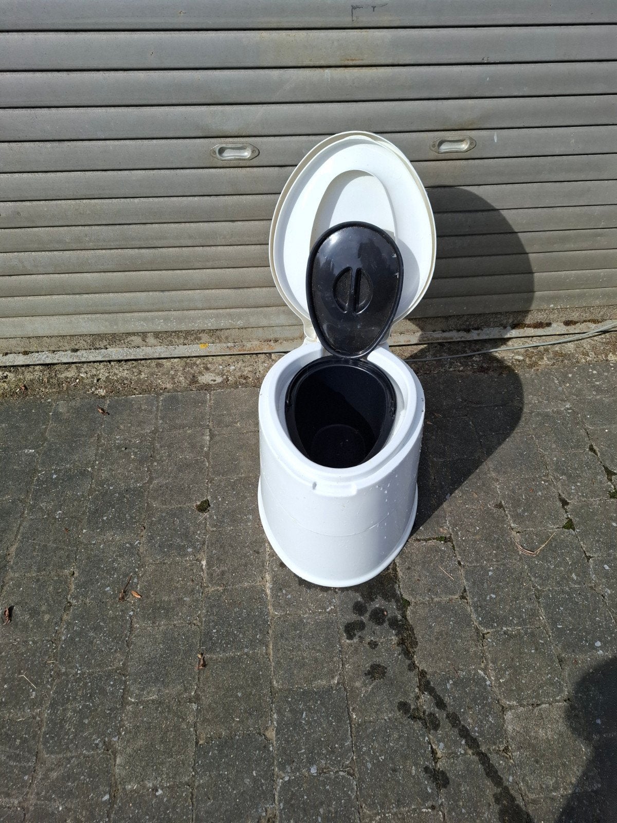 toilette seche, Enlèvement
