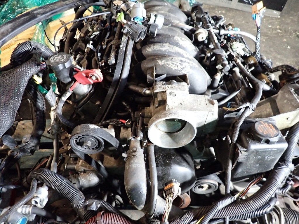 Moteur LS1 Nu CHEVROLET CORVETTE, Envoi, Utilisé, Daihatsu