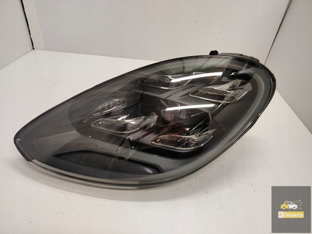 971.941.039.L, Porsche Panamera 971 II Volledig Led-licht li, Gebruikt, Porscheplatz 1
70435  Stuttgart, DE, Porsche, Info@porsche.de