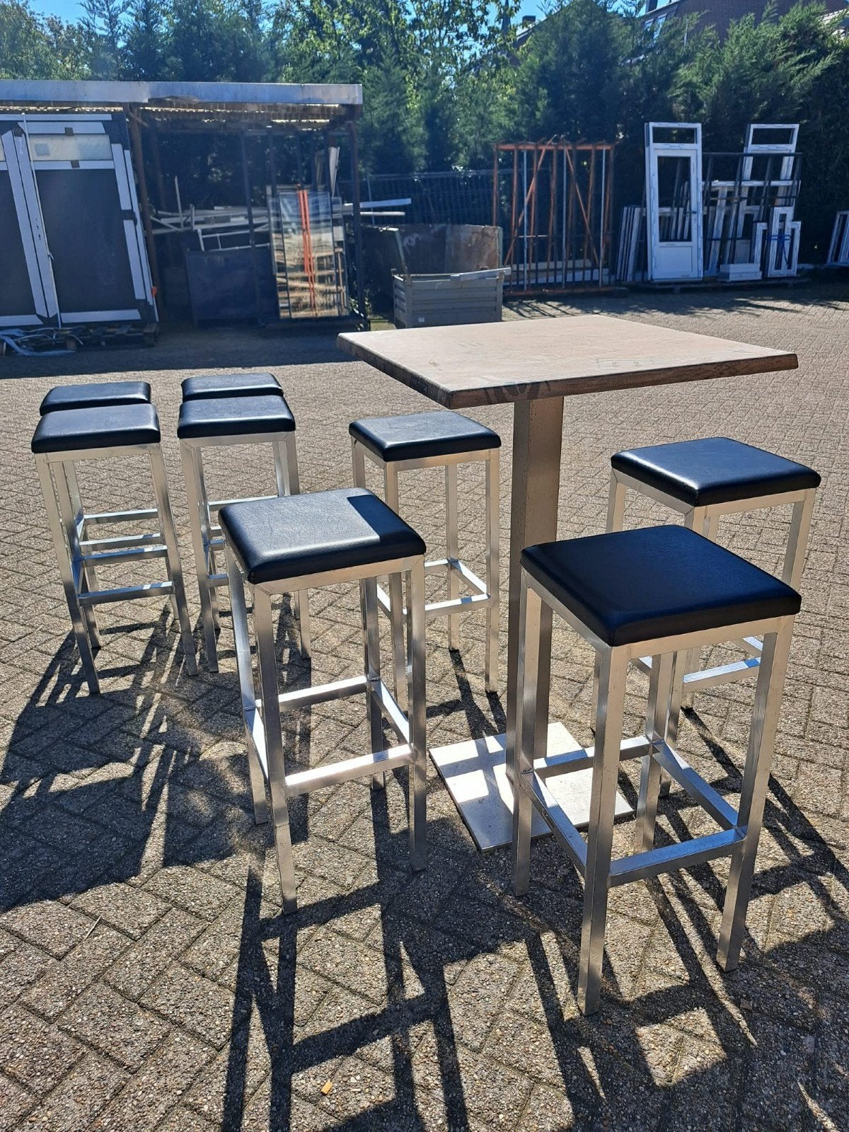 set van 8 barkrukken met aluminium frame en 1 bartafel, Ophalen, Gebruikt