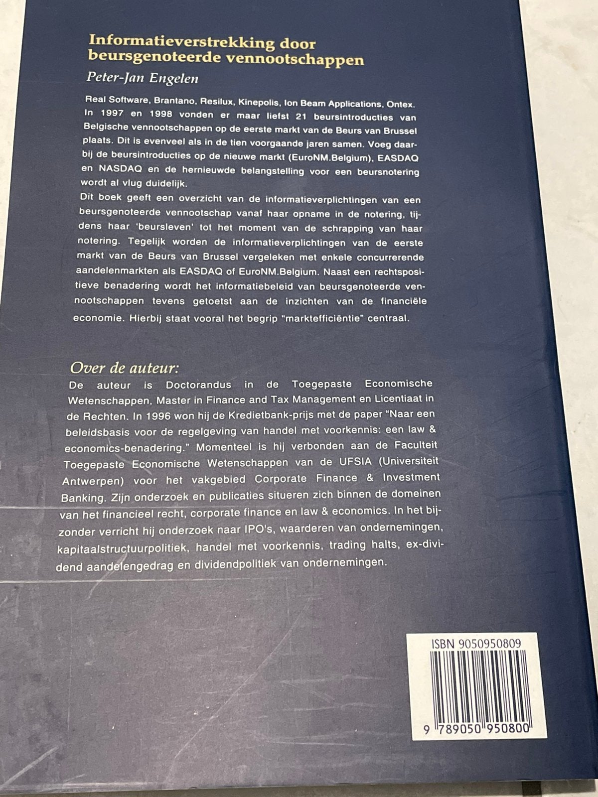 Informatieverstrekkingen door beursgenoteerde boek, Boeken, Ophalen of Verzenden, Zo goed als nieuw