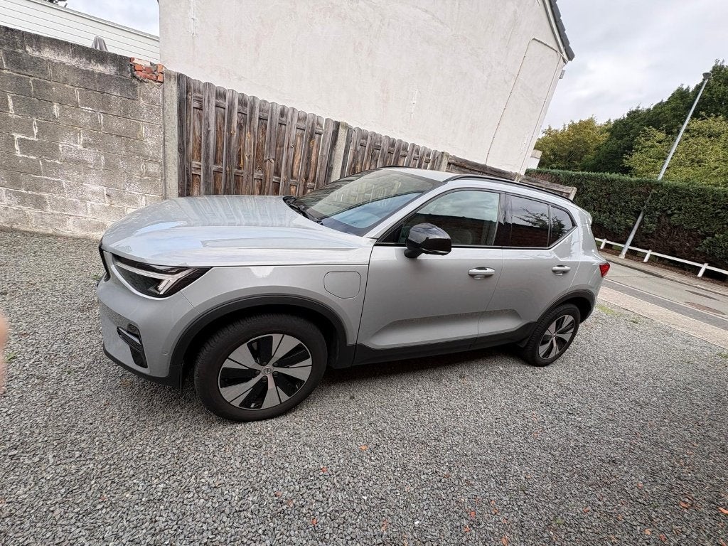 Volvo XC40 plug in hybride T4, Autos, Argent ou Gris, Achat, 1800 kg, Entretenue par le concessionnaire