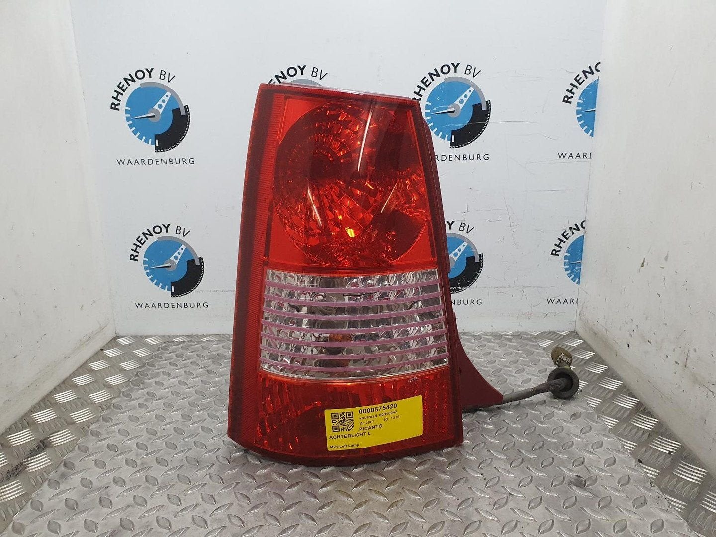 KIA PICANTO 1.0 Light  ACHTERLICHT L 2007, Auto-onderdelen, Ophalen of Verzenden, Gebruikt, Stiba lid