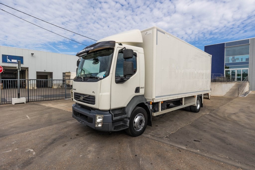 Volvo FL 240 (16 t.) (bj 2012), Auto's, Vrachtwagens, Euro 5, Bedrijf, Volvo, 177 kW