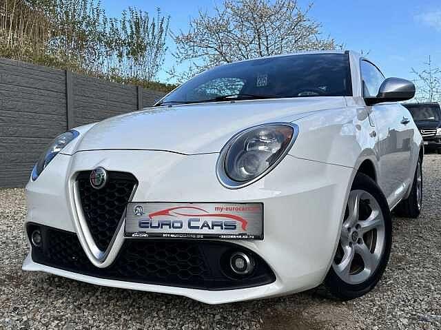 Alfa Romeo MiTo 1.4i Super FAIBLE EN, Autos, Alfa Romeo, 57 kW, Achat, Entreprise, Boîte manuelle