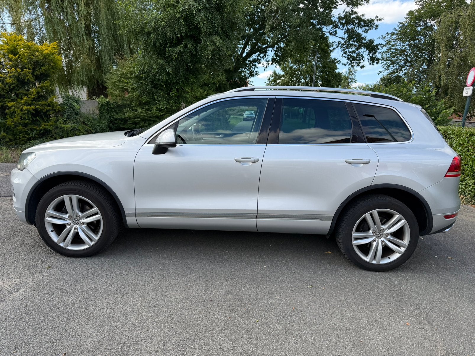 Touareg LICHTE VRACHT 3500kg Xenon-3.0V6 245Pk, Auto's, Automaat, Euro 5, Diesel, Particulier