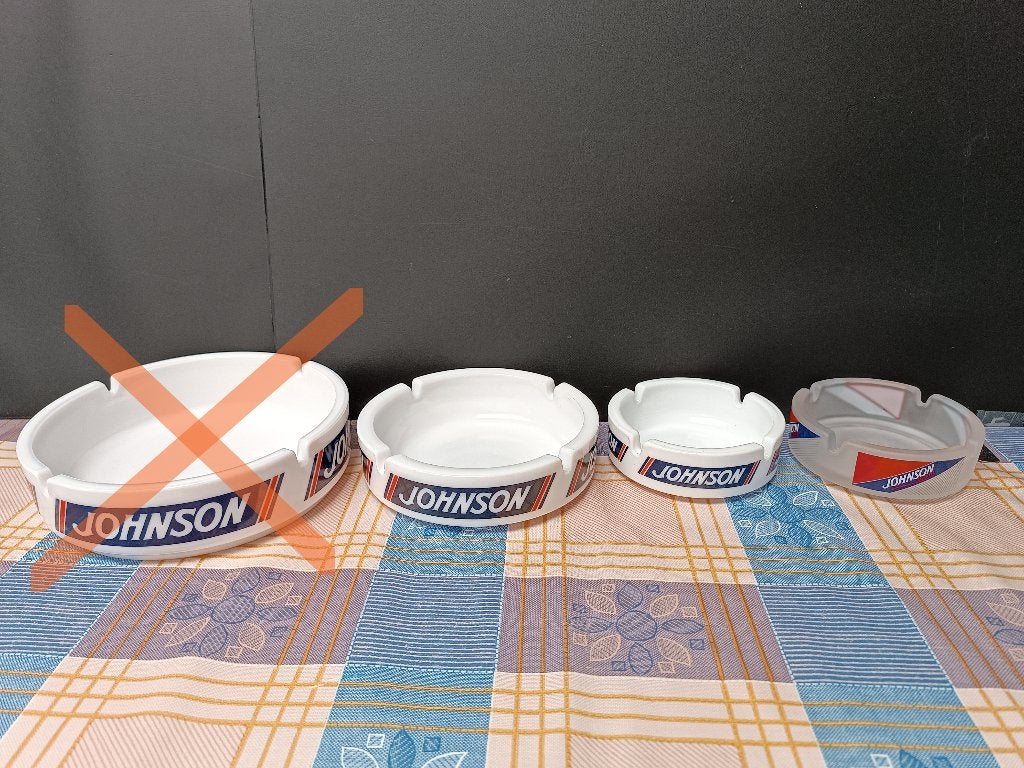 Asbak Johnson - Cendrier - Ashtray - Vintage Retro Asbakken, Verzamelen, Rookartikelen, Aanstekers en Luciferdoosjes, Ophalen of Verzenden