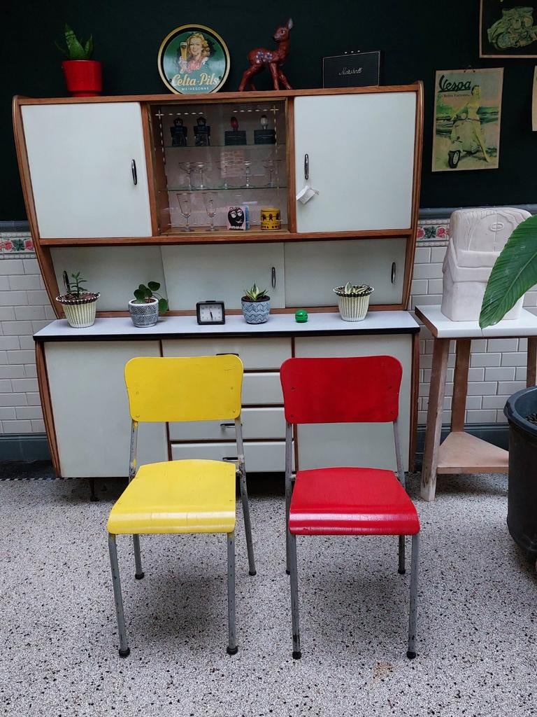 2 retro industriële schoolstoelen, stijl Tubax, Huis en Inrichting, Ophalen, Gebruikt, Twee, Vintage, Midcentury, space age, meurop, kunstatelier