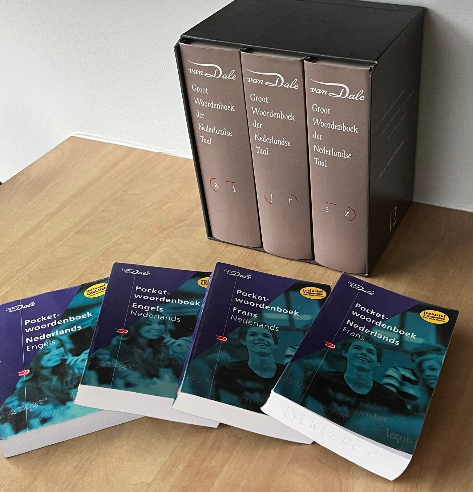 Woordenboeken Nederlands - Frans - Engels, Boeken, Ophalen, Gelezen, Van Dale, Nederlands