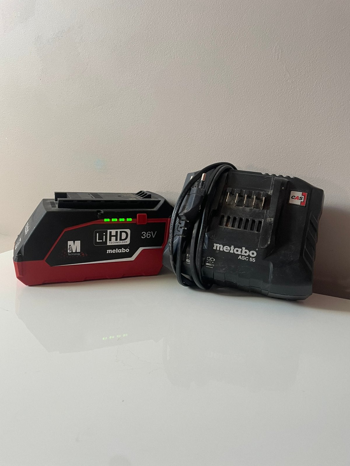 Batterie metabo 36v, Bricolage & Construction, Outillage | Pièces de machine & Accessoires, Enlèvement, Comme neuf