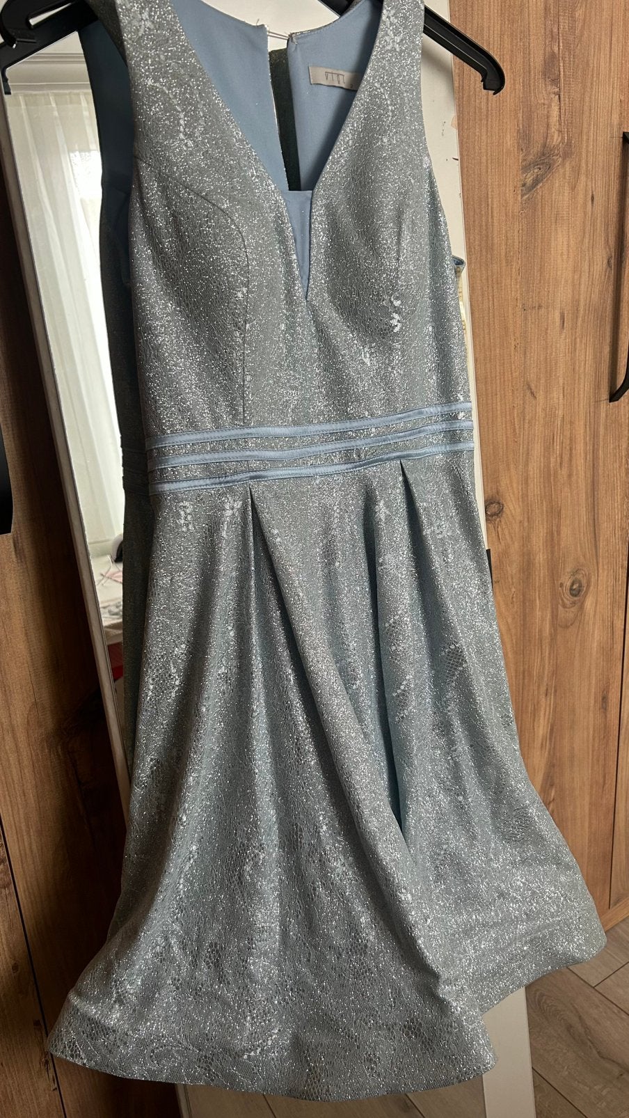 blauw zilveren glitterjurk (avondjurk) maat 40 – nieuw, Ophalen, Zo goed als nieuw, Maat 38/40 (M), Blauw