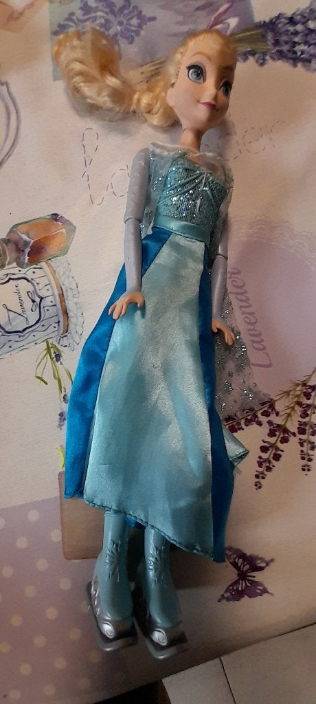 23 Barbie poppen (11), Enfants & Bébés, Enlèvement ou Envoi, Comme neuf, Barbie