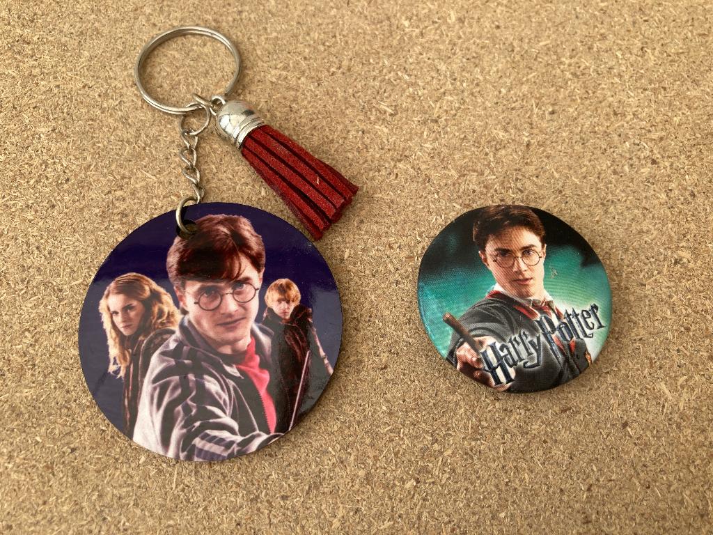 Sleutelhanger + buttom - Harry Potter, Ophalen of Verzenden, Gebruikt, Overige typen