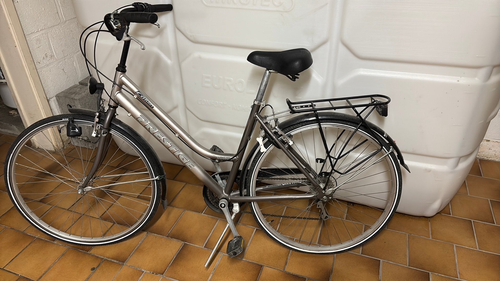 Vélo prestige Adulte femme, Enlèvement, Utilisé, Moins de 10 vitesses, Autres marques