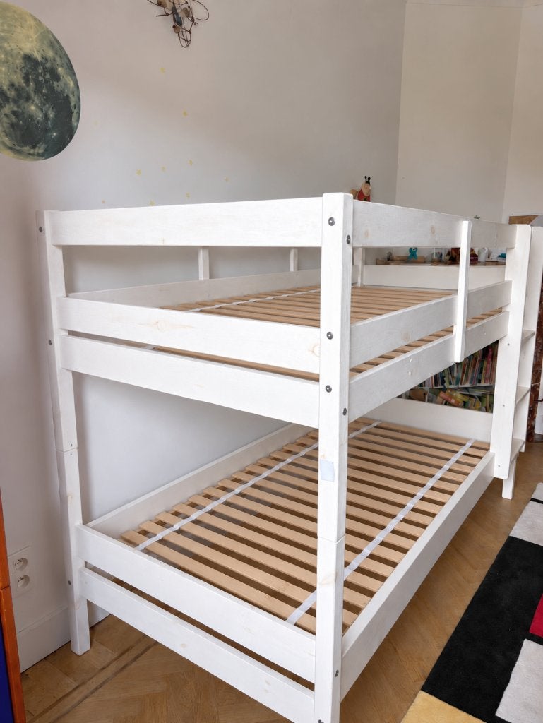 Stapelbed deelbaar in 2 losse 1 persoonsbedden, Ophalen, Zo goed als nieuw, Stapelbed