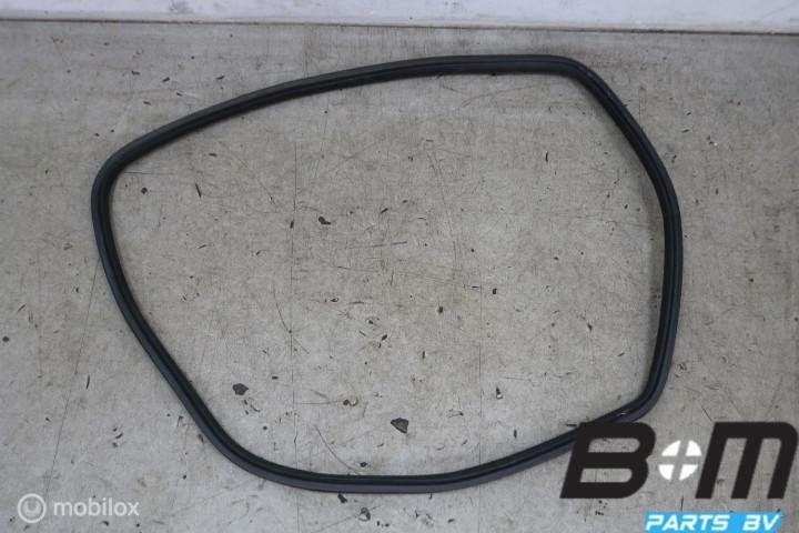 Afdicht rubber rechtsachter VW Lupo GTI 6X3847145E, Gebruikt