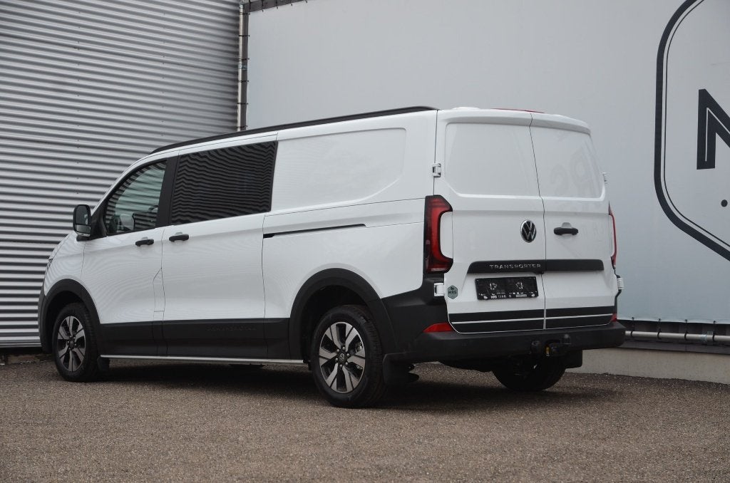 Volkswagen T7-ACC-Panamericana-Dubbelcab-DSG-Nieuw-40450+BTW, Automaat, Stof, Volkswagen, 2500 kg