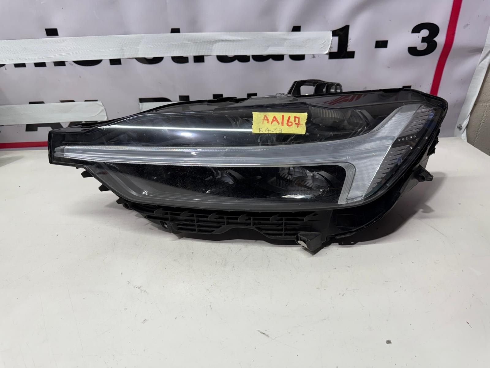 Volvo XC60 Koplamp, Auto-onderdelen, Verlichting, Gebruikt, Ophalen of Verzenden