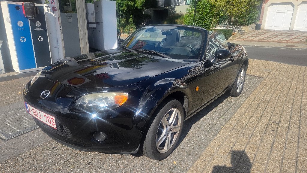 Mazda MX-5 NC 1,8l vendue avec CT prête à être immatriculée, Autos, Airbags, Achat, 93 kW, 2 places