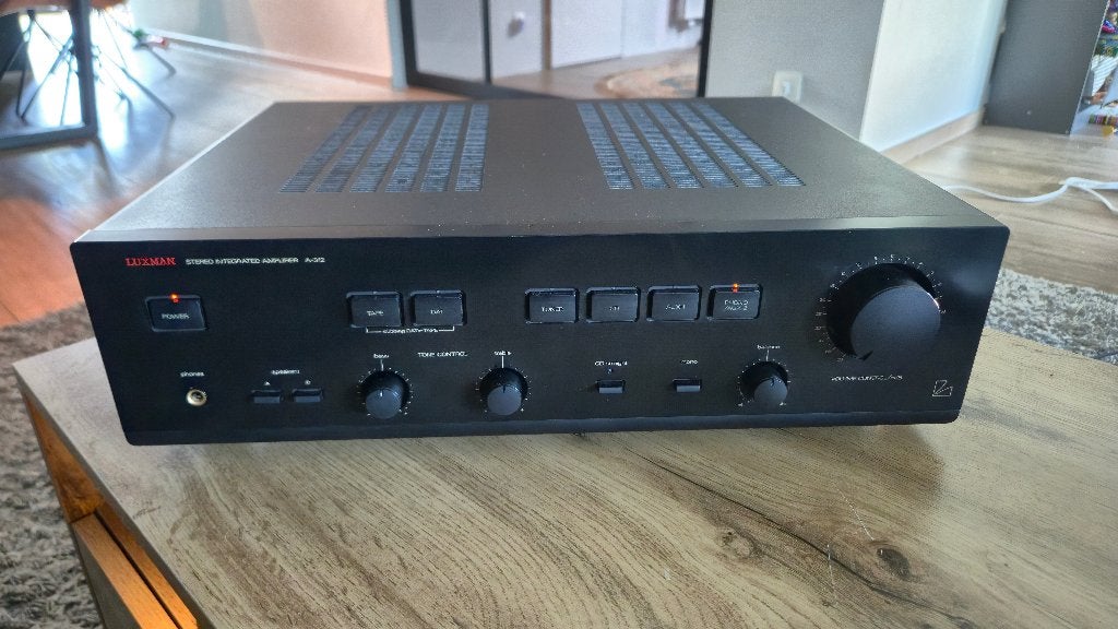 Luxman A-312 Vintage Stereo Versterker – Getest & Werkend, TV, Hi-fi & Vidéo, Autres marques, Enlèvement ou Envoi, 120 watts ou plus