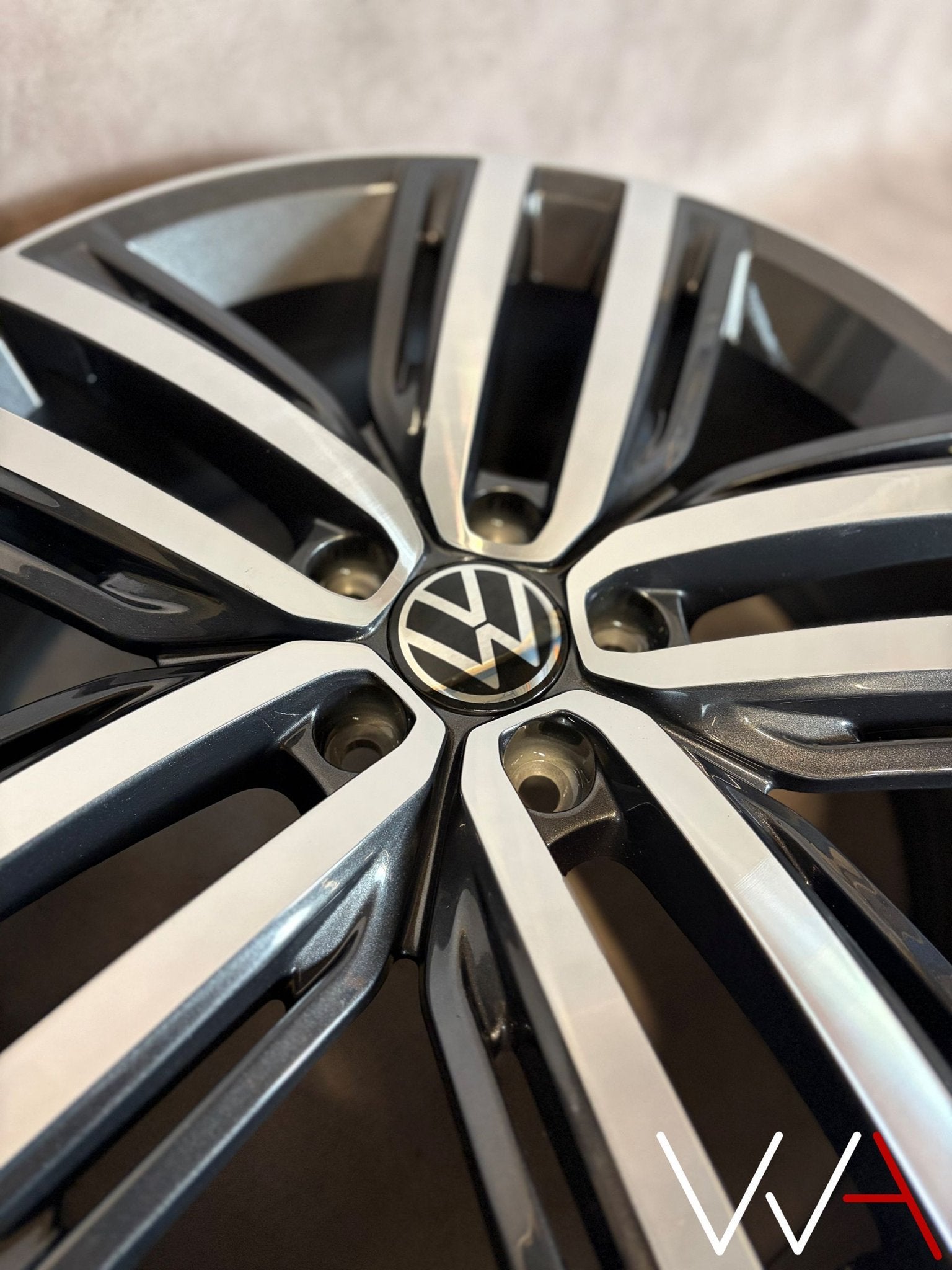 19'' Volkswagen Tiguan 5NN Auckland velg los BTW 5NN601025G, Auto-onderdelen, Banden en Velgen, 19 inch, -, -, Nieuw