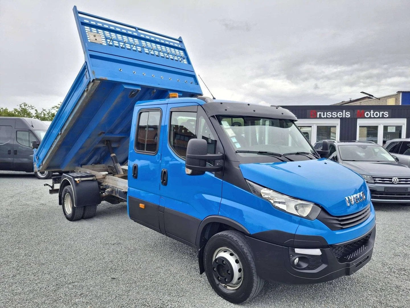 Iveco Daily 70C21 Hi-Matic 6places, Achat, Entreprise, Iveco, Noir