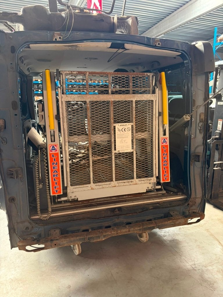 Lift - laadklep rolstoel voor bestelwagen, Diversen, Rolstoelen, Ophalen, Gebruikt