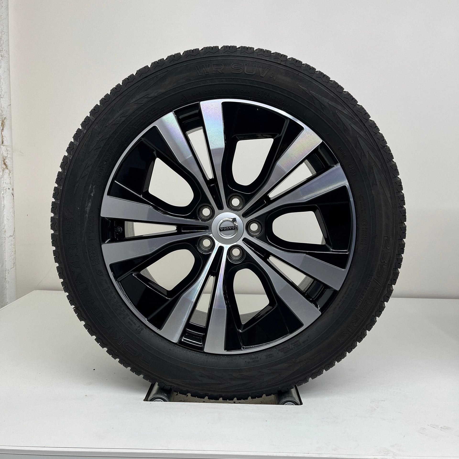 Volvo XC40 - 18 inch - winterbanden, Pneus et Jantes, Pneus hiver, Enlèvement ou Envoi, Véhicule de tourisme