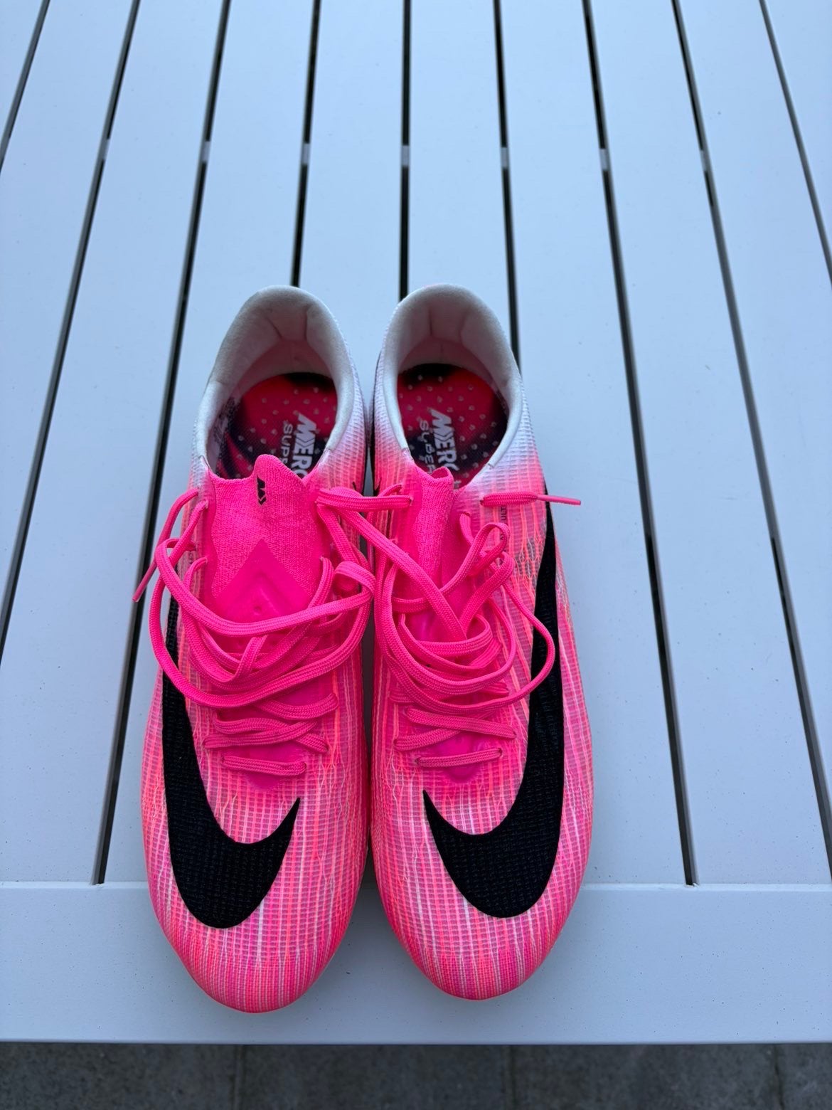 Nieuwe voetbalschoenen, nooit gedragen, Ophalen of Verzenden, Nieuw, Schoenen